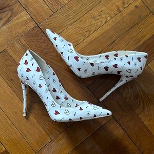 Aldo Stessy Valentine Heart eye white patent heels